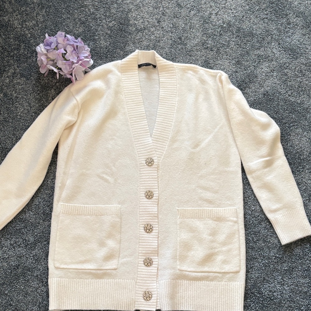 Ann Taylor Cream Button-Front Cardigan. Sz M